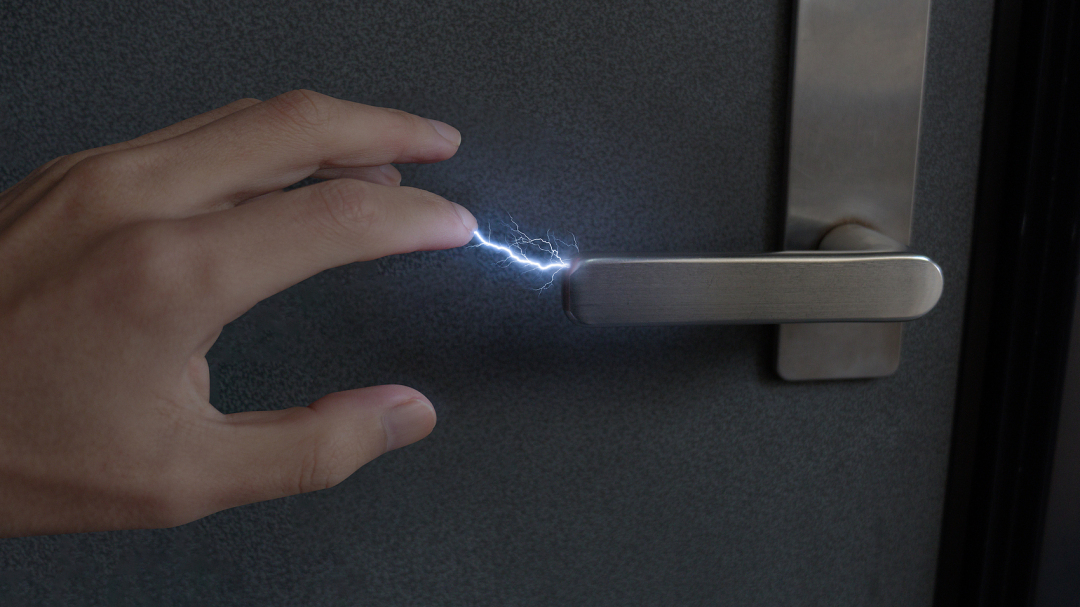 这些爆火的防静电“妙招”靠谱吗 这些爆火的防静电“妙招”靠谱吗