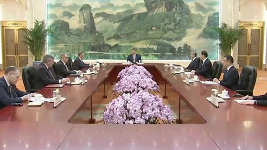 习近平会见俄罗斯外长拉夫罗夫