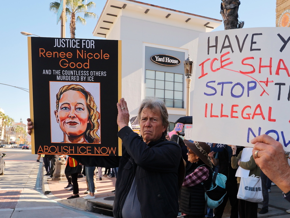 移民、枪击、冲突——党争症候群再次撕裂美国 移民、枪击、冲突——党争症候群再次撕裂美国