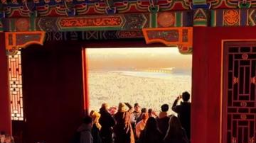 太壮观了!在佛香阁俯瞰颐和园万人滑冰盛况 太壮观了!在佛香阁俯瞰颐和园万人滑冰盛况