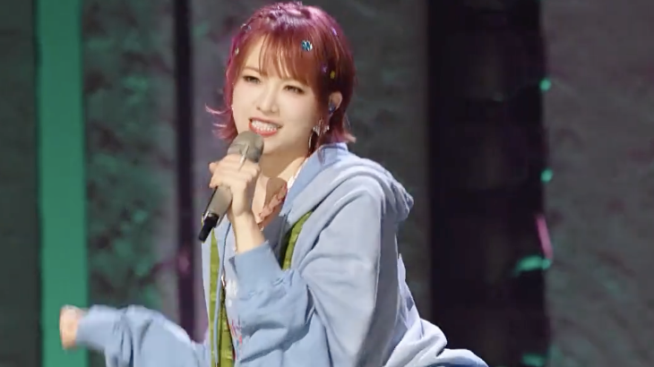 黄灿灿自曝为防被恶剪每天换发型 黄灿灿自曝为防被恶剪每天换发型