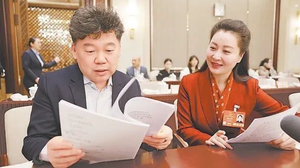 【两会声音】吴晨代表：以城市复兴为导向推进中轴线遗产保护