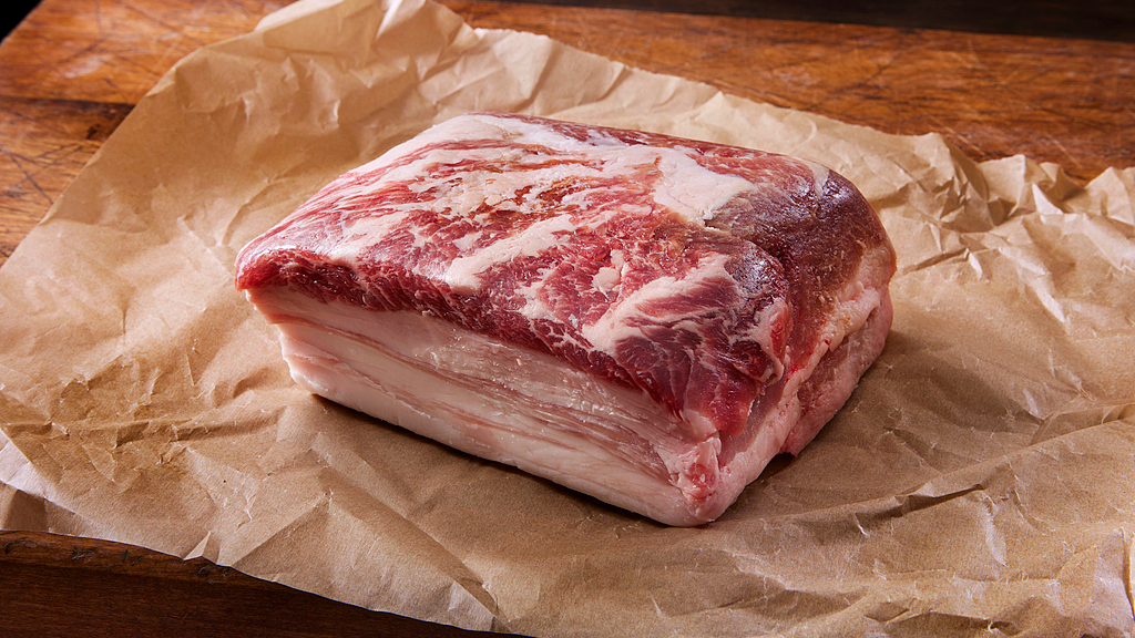 近七年新低,猪价跌至每斤5块多,专家解读 近七年新低,猪价跌至每斤5块多,专家解读