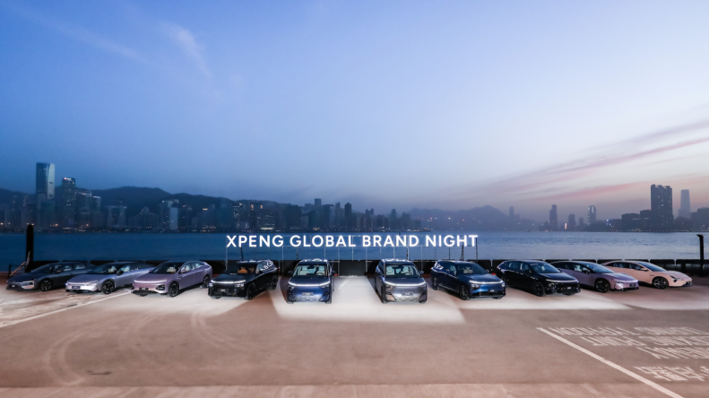 小鹏全球热爱之夜，2025款小鹏X9上市