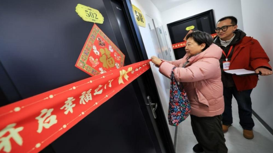 北京47年老楼200多天原拆原建！居民：第一次见眼泪都出来了