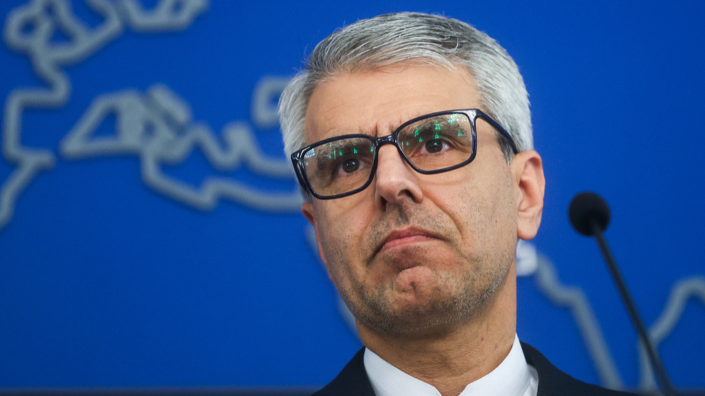 伊朗外交部发言人:“没人能相信美国的外交” 伊朗外交部发言人:“没人能相信美国的外交”