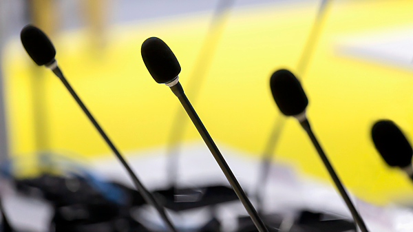 外交部回应日本强行部署远程导弹：中方严重关切