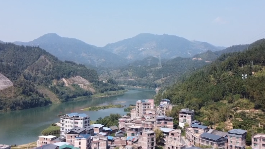 十三位爱心设计师,共同改造广西壮族自治区的三个小学 十三位爱心设计师,共同改造广西壮族自治区的三个小学