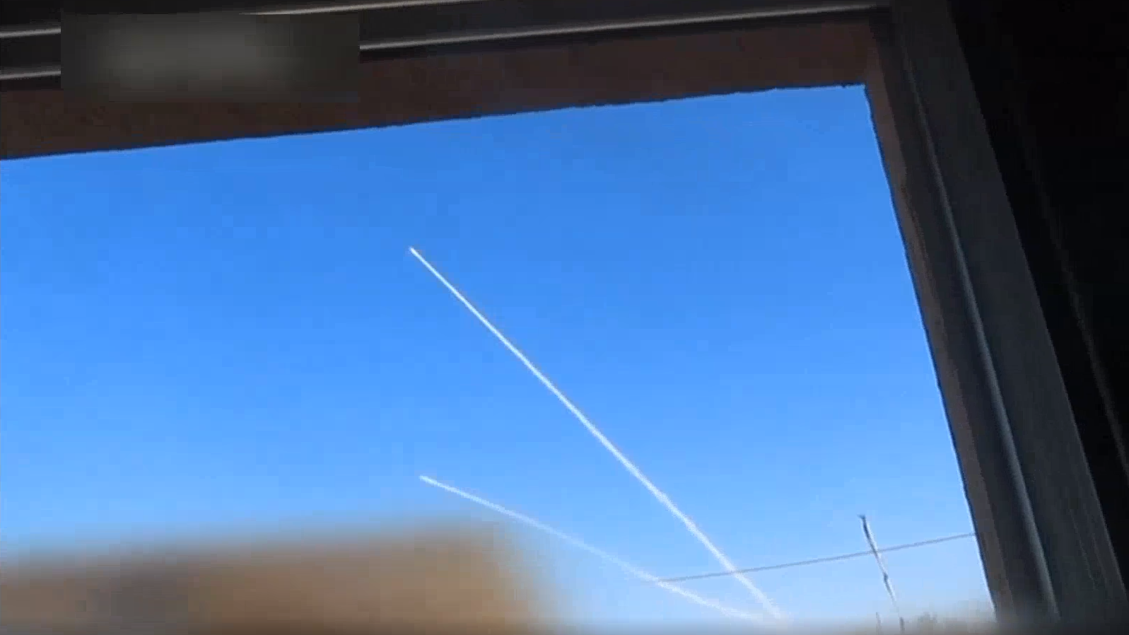 以色列特拉维夫附近遭火箭弹袭击 以色列特拉维夫附近遭火箭弹袭击