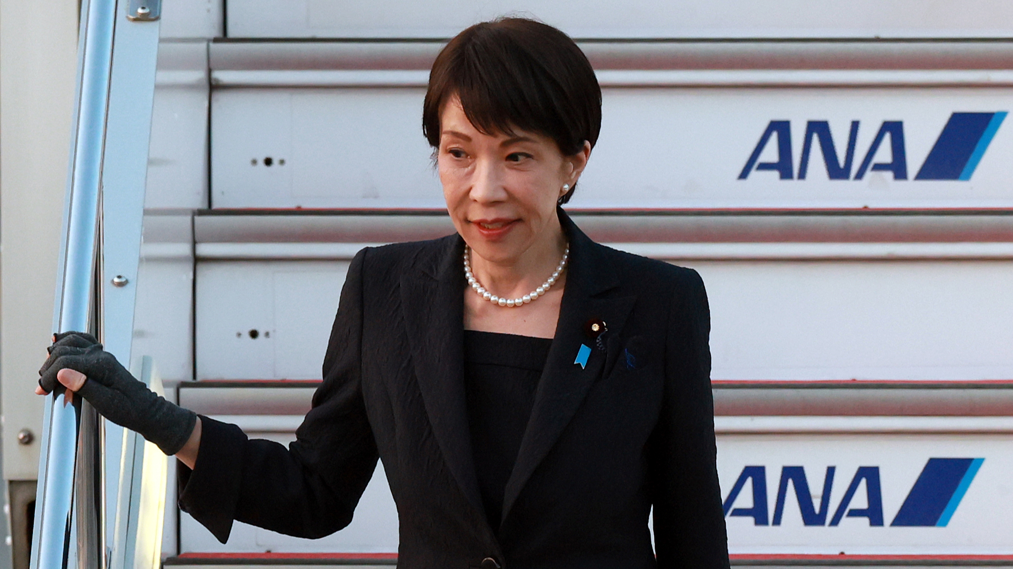 高市早苗访美极力示好 送出730亿美元投资“大礼”到底图啥? 高市早苗访美极力示好 送出730亿美元投资“大礼”到底图啥?