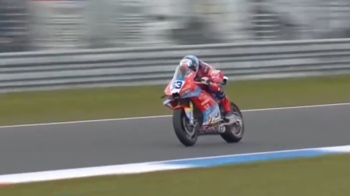 WSBK荷兰站第二轮正赛将举行 “张雪机车”今日再战 WSBK荷兰站第二轮正赛将举行 “张雪机车”今日再战