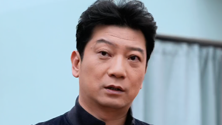 田雨探班《青蛇》:演员要把生命过得丰富,活得“大”、演得“活” 田雨探班《青蛇》:演员要把生命过得丰富,活得“大”、演得“活”