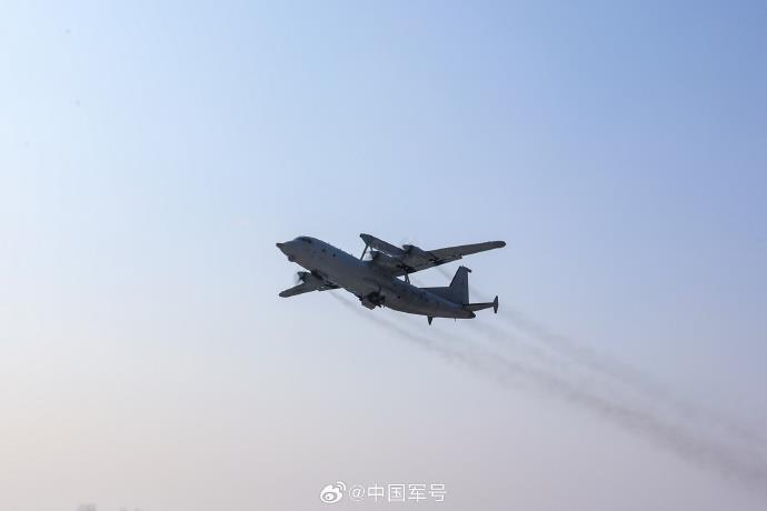 守卫祖国海疆!春节期间他们开展战备巡逻飞行 守卫祖国海疆!春节期间他们开展战备巡逻飞行