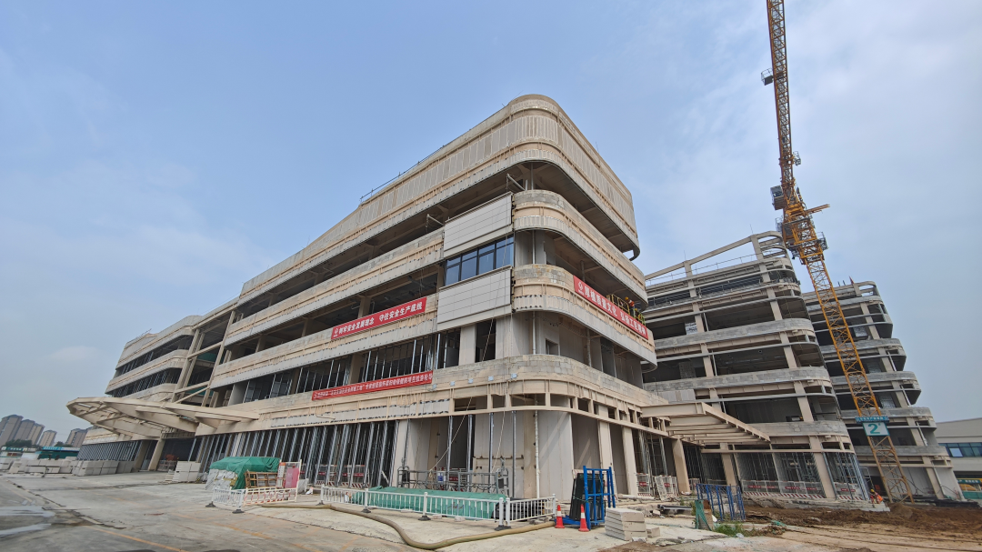 怀柔区妇幼保健院迁址新建工程进度过半，预计明年10月竣工验收