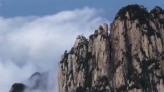 邓小平登黄山向身边同志传授爬山经验