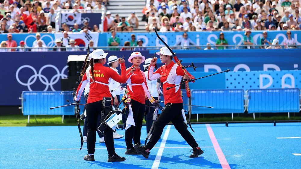 祝贺！中国姑娘射箭团体银牌
