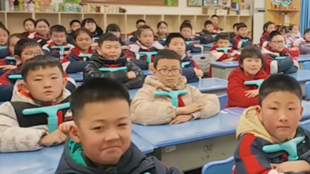 主动洗碗,家务我揽……小学生“假期宣誓”火了 主动洗碗,家务我揽……小学生“假期宣誓”火了